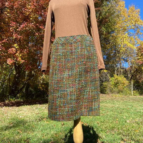Colorful Woven Skirt 🍁 - Picture 2 of 7